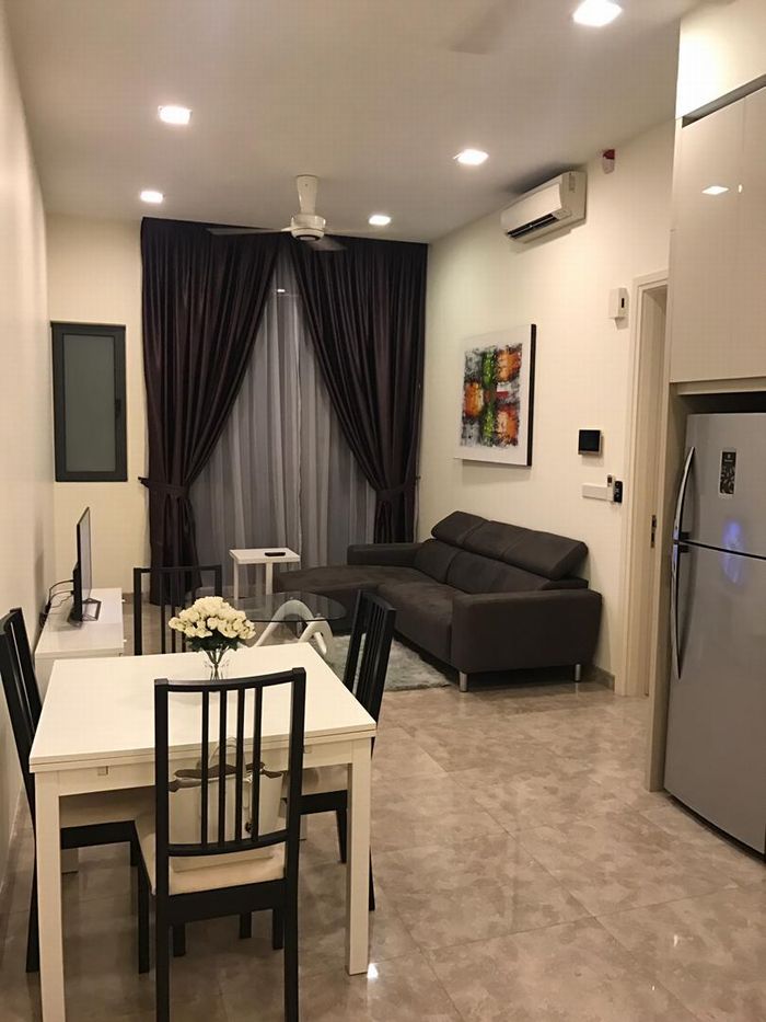 マレーシア　コンドミニアム