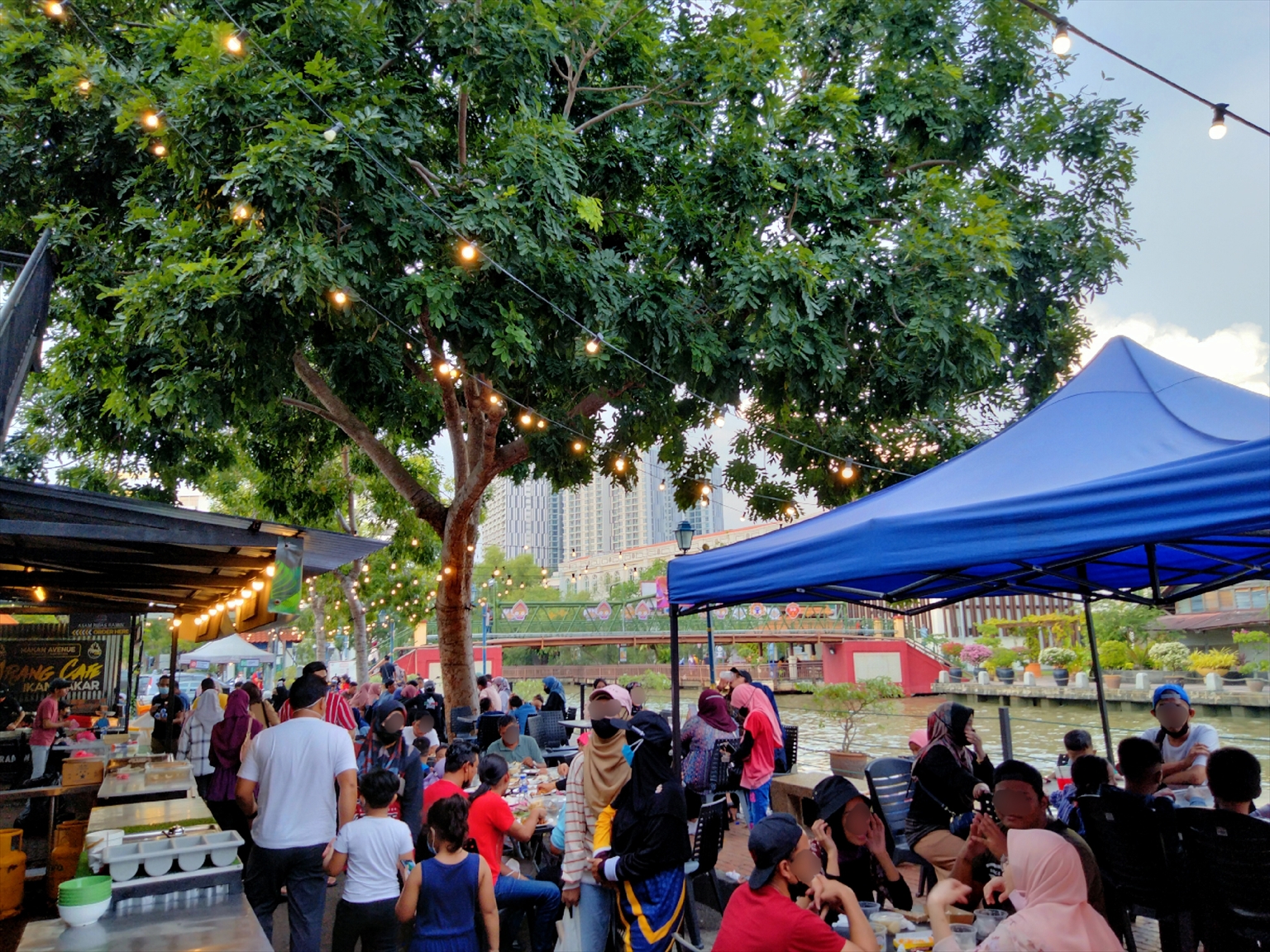 マレーシア　マラッカ　リバーサイドレストラン