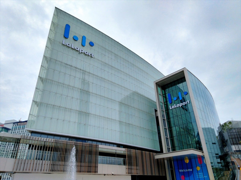 マレーシア　ららぽーと　ニトリ